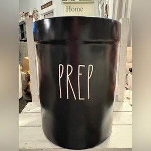 Black Prep Storage Canister